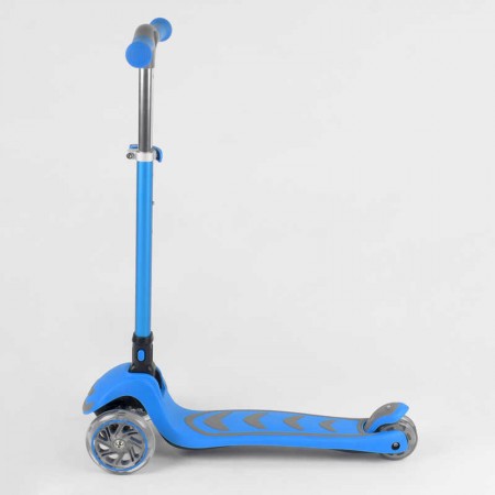 Самокат складной Best Scooter 38603 голубой со светом Самокат складной Best Scooter 38603 голубой со светом