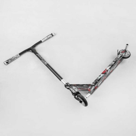 Самокат трюковый Best Scooter BS-77101 с пегами и алюминиевой декой Самокат трюковый Best Scooter BS-77101 с пегами и алюминиевой декой