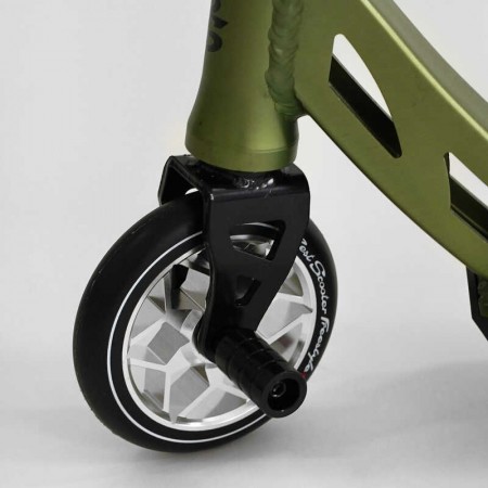 Самокат трюковый Best Scooter Freestyle алюминиевый 120мм Самокат трюковый Best Scooter Freestyle алюминиевый 120мм