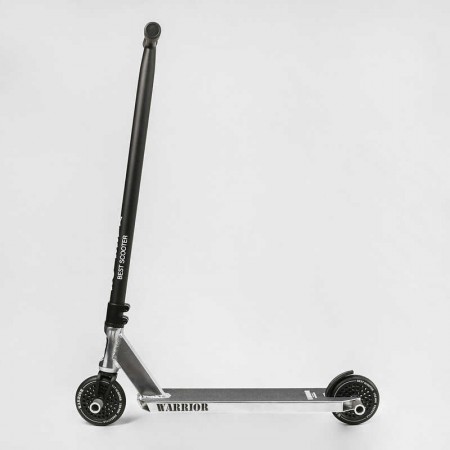 Самокат трюковый Best Scooter Warrior Т-30401 с пегами Самокат трюковый Best Scooter Warrior Т-30401 с пегами