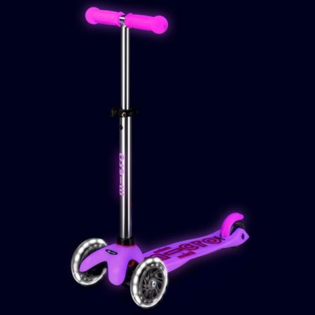 Трехколесный самокат Micro Mini Deluxe Glow LED светящийся розовый MMD217 Трехколесный самокат Micro Mini Deluxe Glow LED светящийся розовый MMD217