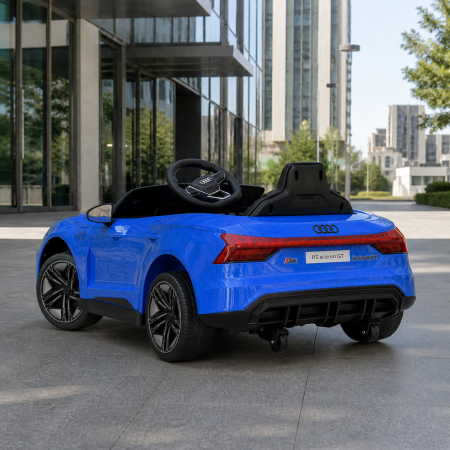 Дитячий електромобіль Audi RS e-tron GT M 4938EBLR-4 синій, 2 мотори по 30W, EVA, шкіряне сидіння, MP3, USB, TF, Bluetooth Дитячий електромобіль Audi RS e-tron GT M 4938EBLR-4 синій, 2 мотори по 30W, EVA, шкіряне сидіння, MP3, USB, TF, Bluetooth