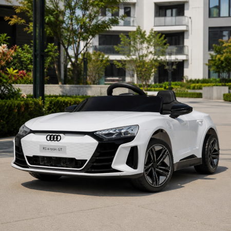 Детский электромобиль Bambi M 4938 EBLR-1 Audi RS e-tron GT белый, 2 мотора по 30W, EVA, экокожа, MP3, USB, TF, Bluetooth