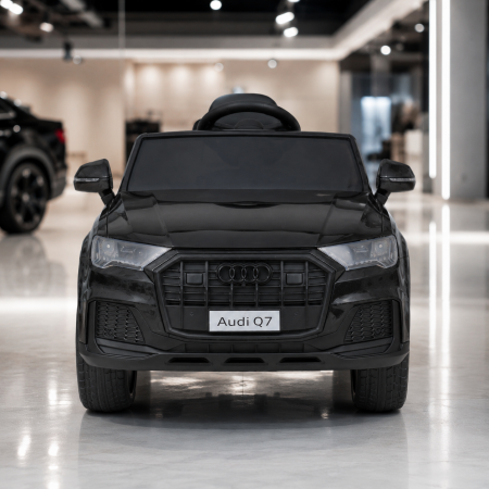 Дитячий електромобіль Джип Audi Q7 M 5796EBLR-2, 2 мотори по 35W, EVA, екошкіра, MP3, USB, Bluetooth, чорний