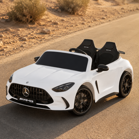 Детский электромобиль Mercedes-AMG GT R Roadster M 6313(MP4)EBLR-1 белый, двухместный, 4 мотора по 200W, MP4, Bluetooth, EVA, эко-кожа