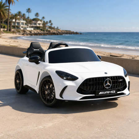 Детский электромобиль Mercedes-AMG GT R Roadster M 6313(MP4)EBLR-1 белый, двухместный, 4 мотора по 200W, MP4, Bluetooth, EVA, эко-кожа