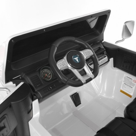 Детский электромобиль Джип Toyota Land Cruiser FJ40 Bambi M 4968 EBLR-1 двухместный белый, 4 мотора по 80W, EVA, кожа, USB, Bluetooth, свет Детский электромобиль Джип Toyota Land Cruiser FJ40 Bambi M 4968 EBLR-1 двухместный белый, 4 мотора по 80W, EVA, кожа, USB, Bluetooth, свет
