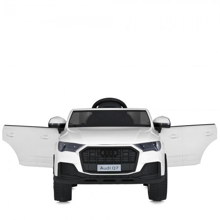 Дитячий електромобіль Джип Bambi M 5796EBLR-1 Audi Q7 білий, 2 мотори по 35W, EVA, шкіра, MP3, USB, Bluetooth Дитячий електромобіль Джип Bambi M 5796EBLR-1 Audi Q7 білий, 2 мотори по 35W, EVA, шкіра, MP3, USB, Bluetooth