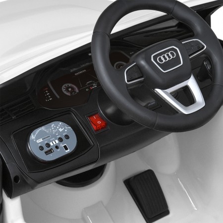 Дитячий електромобіль Джип Bambi M 5796EBLR-1 Audi Q7 білий, 2 мотори по 35W, EVA, шкіра, MP3, USB, Bluetooth Дитячий електромобіль Джип Bambi M 5796EBLR-1 Audi Q7 білий, 2 мотори по 35W, EVA, шкіра, MP3, USB, Bluetooth