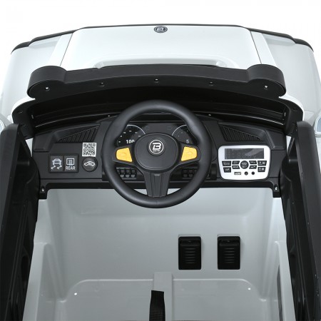 Дитячий електромобіль Джип Bambi M 5821 EBLR-1 Jeep, 4 мотори по 45W, EVA, шкіра, Bluetooth, MP3, білий