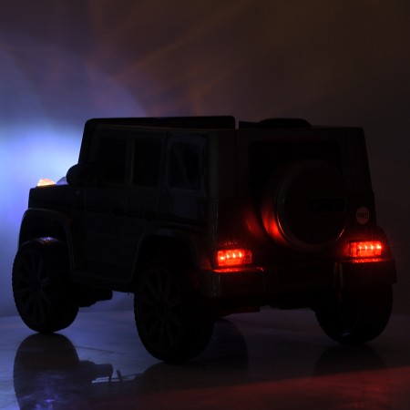 Дитячий електромобіль Джип Bambi M 5803 EBLR-1 Mercedes G500 Гелендваген, білий Дитячий електромобіль Джип Bambi M 5803 EBLR-1 Mercedes G500 Гелендваген, білий