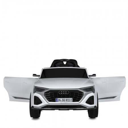 Дитячий електромобіль Bambi M 5899 EBLR-1 Audi SQ8, білий Дитячий електромобіль Bambi M 5899 EBLR-1 Audi SQ8, білий