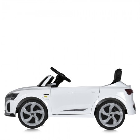 Дитячий електромобіль Bambi M 5899 EBLR-1 Audi SQ8, білий Дитячий електромобіль Bambi M 5899 EBLR-1 Audi SQ8, білий