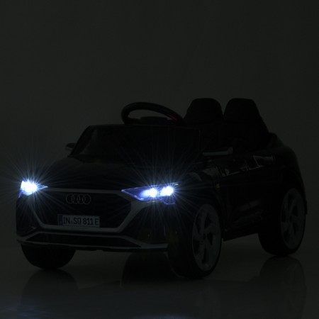 Дитячий електромобіль Bambi M 5899 EBLR-2 Audi SQ8, чорний Дитячий електромобіль Bambi M 5899 EBLR-2 Audi SQ8, чорний