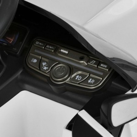 Детский электромобиль Mercedes-AMG CLE 53 Cabriolet M 6292EBLR-1, 4 мотора по 25W, EVA, кожа, MP3, USB, Bluetooth, белый