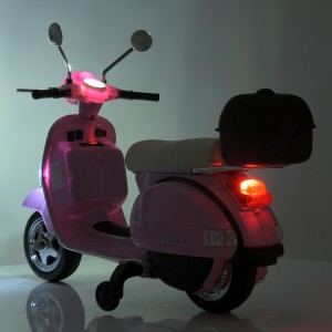 Дитячий мотоцикл M 4939 EL-8 Скутер Vespa, рожевий