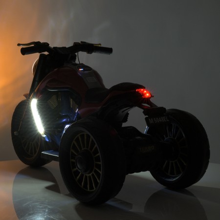 Детский мотоцикл Bambi M 5048EL-1 Harley-Davidson V-Rod белый, 2 мотора по 25W, EVA, кожа, MP3, USB, Bluetooth Детский мотоцикл Bambi M 5048EL-1 Harley-Davidson V-Rod белый, 2 мотора по 25W, EVA, кожа, MP3, USB, Bluetooth
