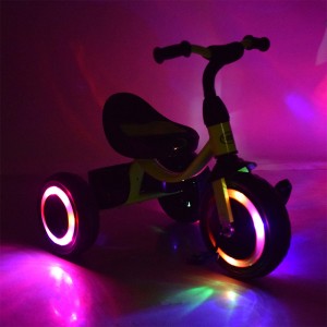 Трехколесный велосипед Turbo Trike M 3649-M-1, EVA колеса, пурпурный и лимонный