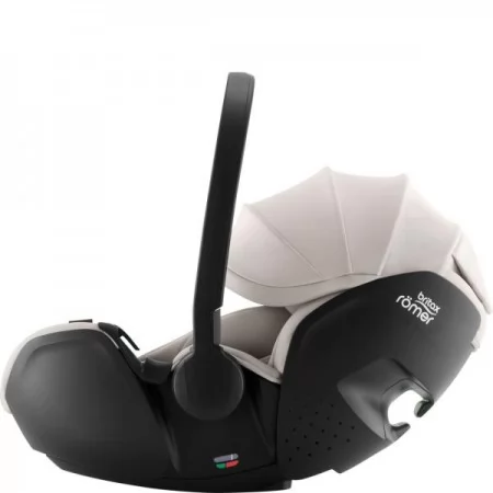 Автокресло Britax-Romer Baby-Safe Pro молочный