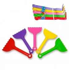 Грабельки для песочницы M Toys 24283, пластиковые 21 см