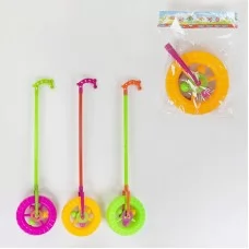 Каталка на палочке BabyToys 909-1 Колесо с трещоткой