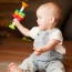 Пірамідка-спінер Fat Brain Toys MiniSpinny тактильна F134ML