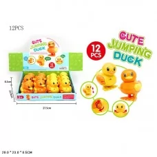 Заводна іграшка BabyToys 526 на колесах різні кольори