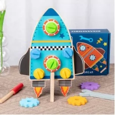 Бизиборд деревянный BabyToys C 64001 для детей от 2 лет Бизиборд деревянный BabyToys C 64001 для детей от 2 лет