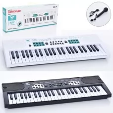 Детский синтезатор BabyToys BX-1682A-B 49 клавиш с микрофоном Детский синтезатор BabyToys BX-1682A-B 49 клавиш с микрофоном