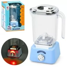 Игрушечный блендер BabyToys 8957 со светом и вращением Игрушечный блендер BabyToys 8957 со светом и вращением