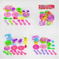 Детская посудка BabyToys 977 A-D для девочки, 3 вида Детская посудка BabyToys 977 A-D для девочки, 3 вида