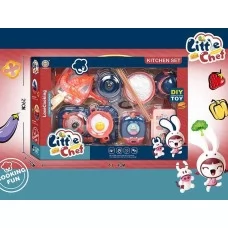Детская посудка BabyToys A 3016 пластиковая для девочки Детская посудка BabyToys A 3016 пластиковая для девочки