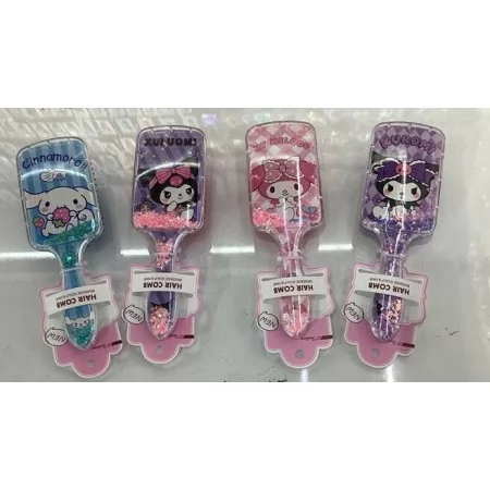 Расческа для девочек BabyToys C 73124 пластиковая микс видов