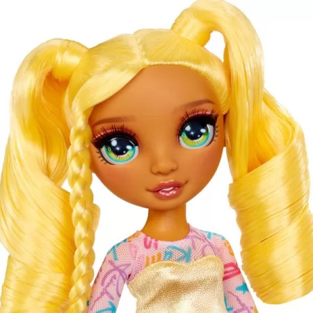 Лялька RAINBOW HIGH серії "My Fashion Style" – САННІ з аксес. Лялька RAINBOW HIGH серії "My Fashion Style" – САННІ з аксес.