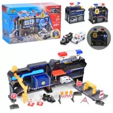 Гараж со спецтранспортом BabyToys SK-599-739 со звуком и светом Гараж со спецтранспортом BabyToys SK-599-739 со звуком и светом