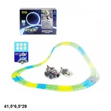 Автотрек BabyToys 300-12A с машинкой светом аккум