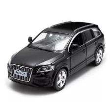 Автомодель – AUDI Q7 V12 чорний Автомодель – AUDI Q7 V12 чорний
