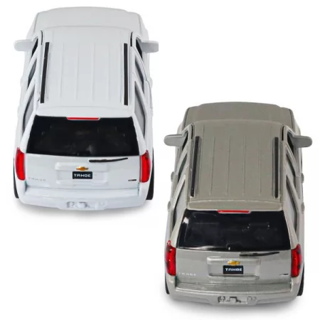 Автомодель - CHEVROLET TAHOE 2008 белый, серый Автомодель - CHEVROLET TAHOE 2008 белый, серый
