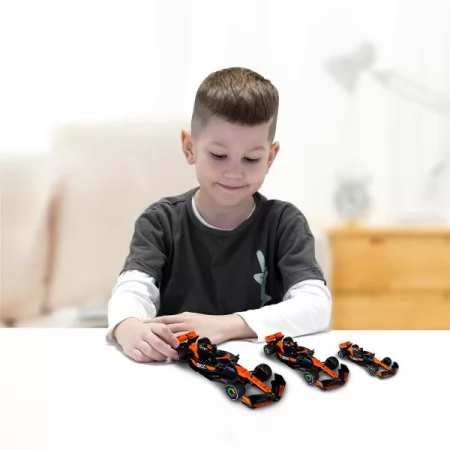 Автомодель - MCLAREN F1 1: 18 