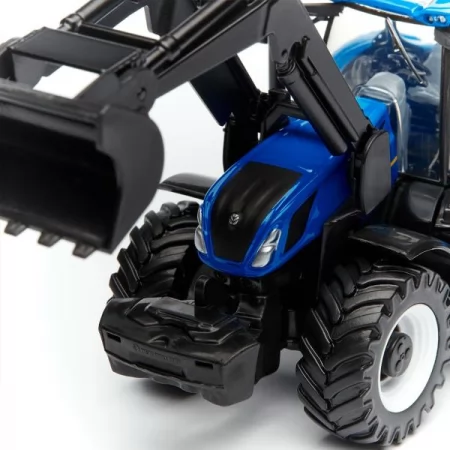 Модель Bburago Farm Трактор New Holland T7.315 с фронтальным погрузчиком 1: 32 18-31632