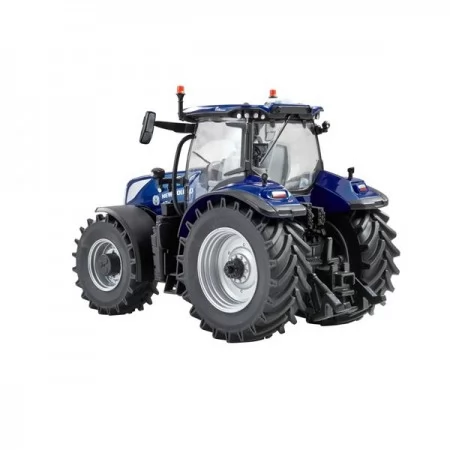 Модель Britains Трактор New Holland T7.300 LWB 1: 32 Модель Britains Трактор New Holland T7.300 LWB 1: 32