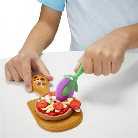 Набор с пластилином Play-Doh Печем пиццу F4373 Набор с пластилином Play-Doh Печем пиццу F4373