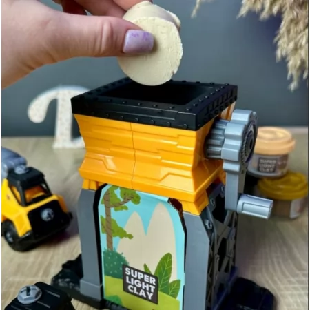 Тісто для ліплення BabyToys CN 2617-1 будівельний майданчик 6 кольорів Тісто для ліплення BabyToys CN 2617-1 будівельний майданчик 6 кольорів