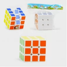 Логический кубик BabyToys ZT 562 разноцветный пластиковый