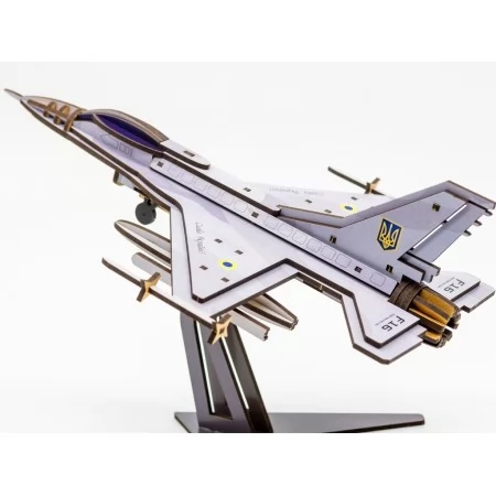 Деревянный 3D конструктор F16, 79 детей Art-26913 Деревянный 3D конструктор F16, 79 детей Art-26913