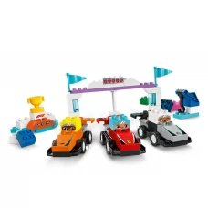 Конструктор LEGO DUPLO Town Автомобили для гонки и пилоты команды Формулы-1, 70 деталей 10445