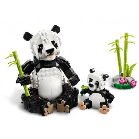 Конструктор LEGO Creator 3 в 1 Дикие животные: Семейство панд, 626 деталей 31165 Конструктор LEGO Creator 3 в 1 Дикие животные: Семейство панд, 626 деталей 31165