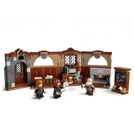 Конструктор LEGO Harry Potter Замок Гоґвортс: Урок чарів, 204 деталі 76442 Конструктор LEGO Harry Potter Замок Гоґвортс: Урок чарів, 204 деталі 76442