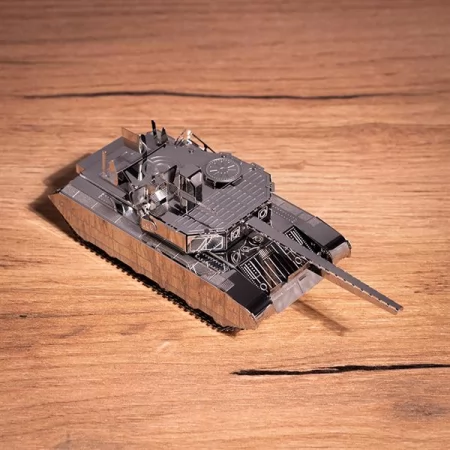 Коллекционная модель-конструктор Metal Time Oplot украинский танк T-84 Оплот MT058 Коллекционная модель-конструктор Metal Time Oplot украинский танк T-84 Оплот MT058