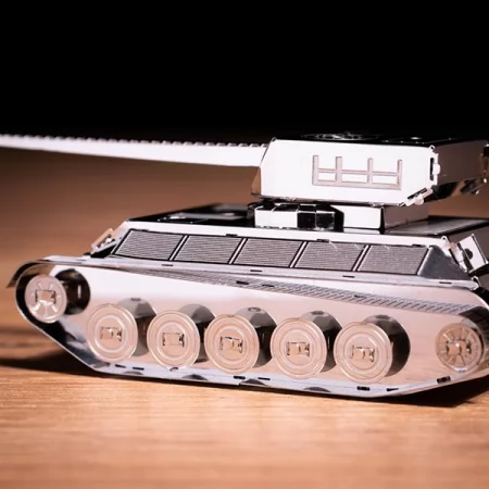Коллекционная модель-конструктор Metal Time World of Tanks танк AMX-13/75 MT068 Коллекционная модель-конструктор Metal Time World of Tanks танк AMX-13/75 MT068